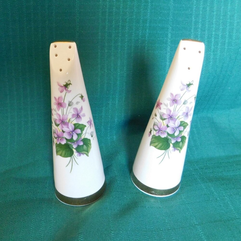 Royal Stuart purple violets salt and pepper set near mint condition